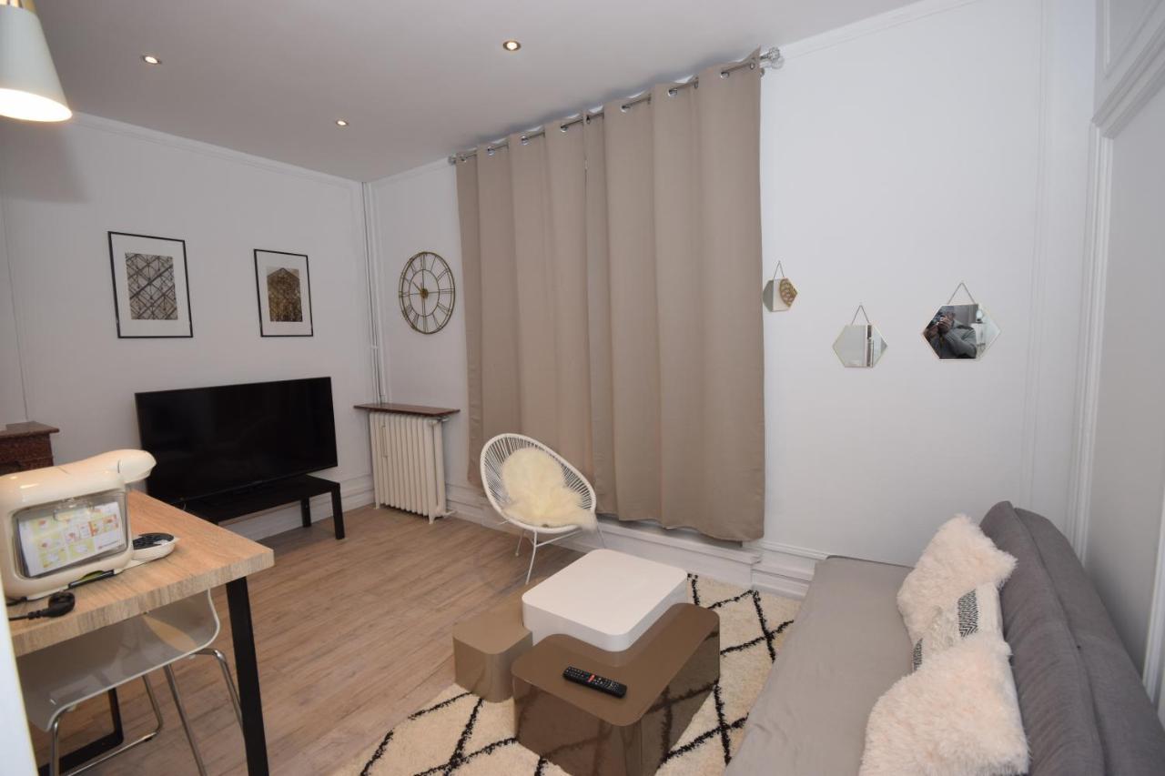 Chic Appart Design - Hyper Centre - Tramway - Free Wifi - Lerelaisdodile12 Валансьен Экстерьер фото