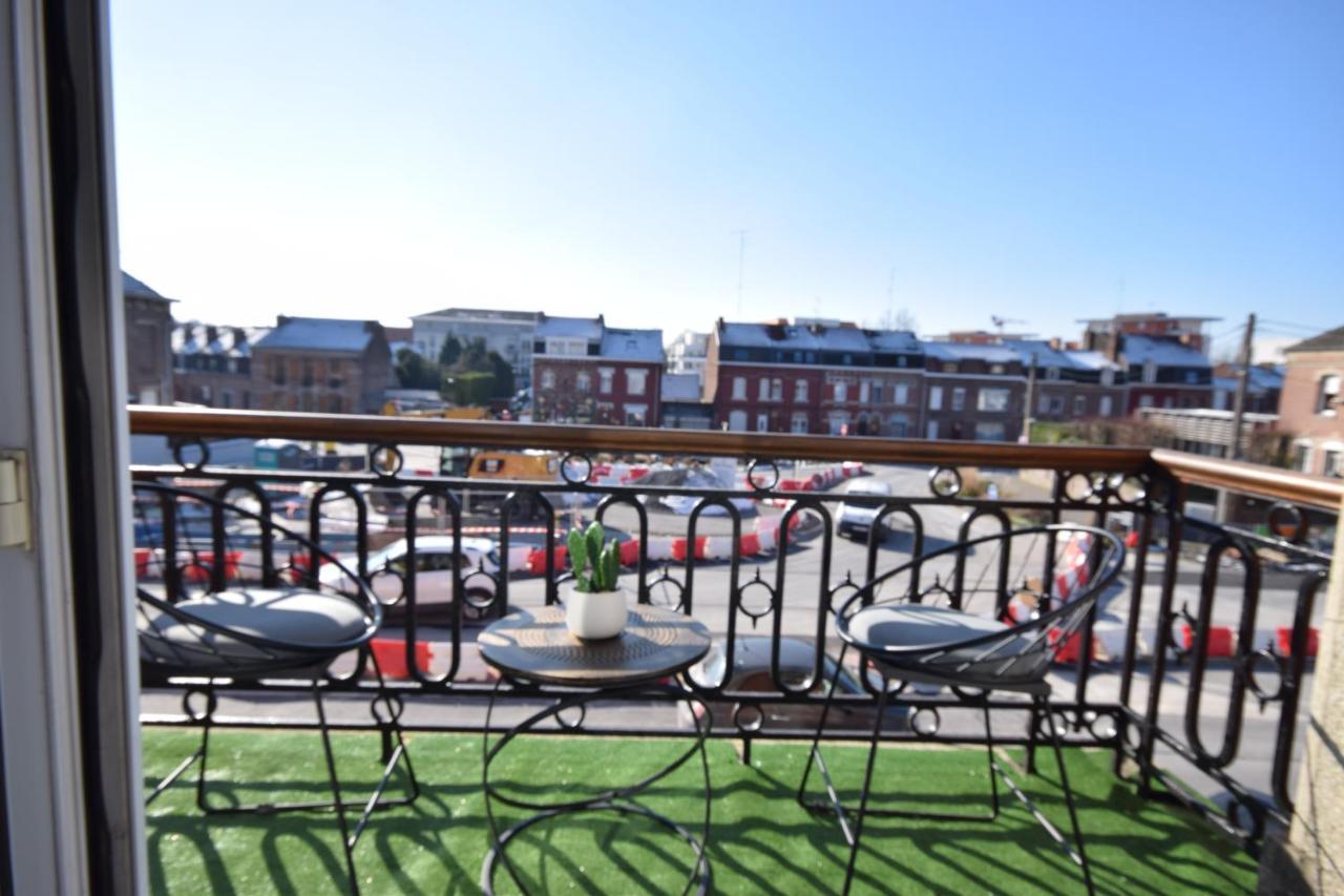 Chic Appart Design - Hyper Centre - Tramway - Free Wifi - Lerelaisdodile12 Валансьен Экстерьер фото